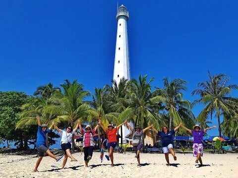 Paket One Day Trip hopping Island Belitung