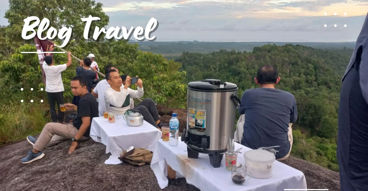 Sensasi Hiking dan Sarapan Pagi Di Puncak Bukit Tebalu Simpor Laki, Begini Ceritanya!