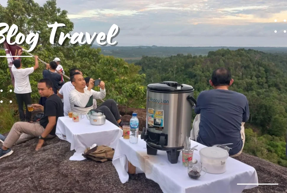 Sensasi Hiking di Belitung