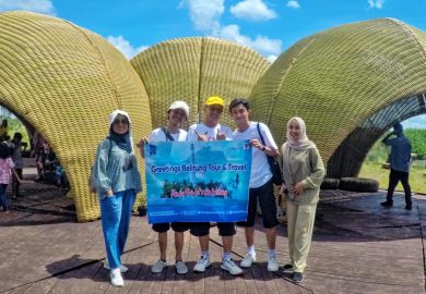 Paket Tour Belitung, Paket Wisata Pulau Belitung. Paket Wisata Belitung